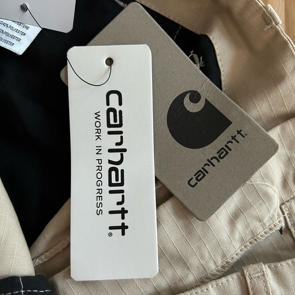 NWT Carhartt chalk cargos L - Picture 6 of 7